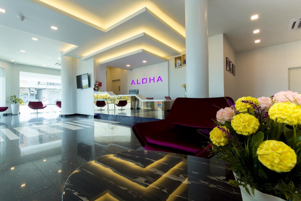 Aloha Hotel Sdn Bhd Pontian Kecil Exterior foto